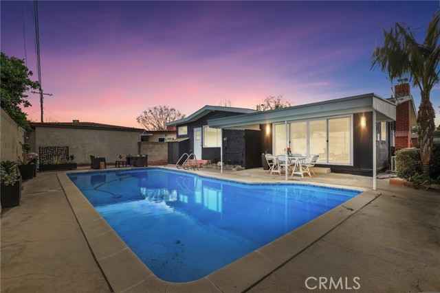Detail Gallery Image 18 of 60 For 2902 Ladoga Ave, Long Beach,  CA 90815 - 3 Beds | 2 Baths