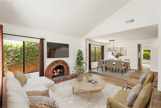 Image 3 of 37 For 15944 Overton Street