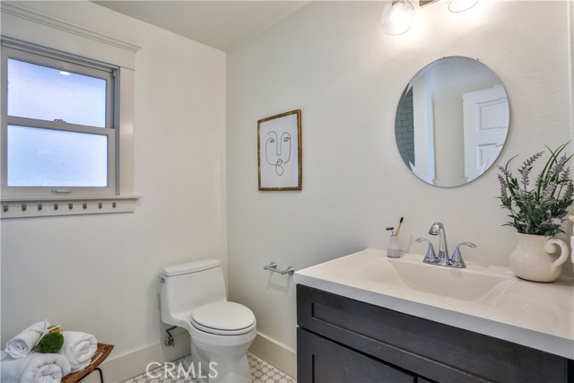 Detail Gallery Image 24 of 40 For 290 W 12th Street, Claremont,  CA 91711 - 3 Beds | 2 Baths