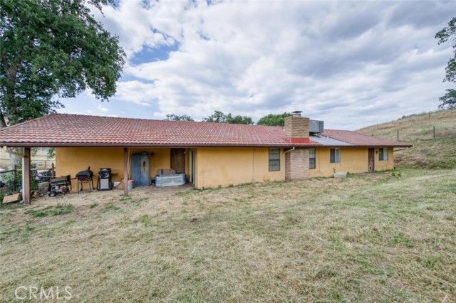 Detail Gallery Image 28 of 43 For 22630 Stagecoach Ln, Clovis,  CA 93619 - 4 Beds | 2 Baths