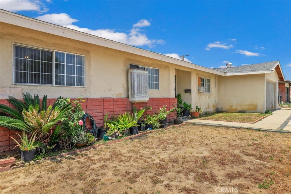854 N Eucalyptus Avenue, Rialto, CA 92376