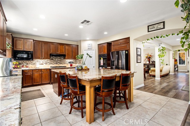 Detail Gallery Image 17 of 58 For 22862 Montanya, Murrieta,  CA 92562 - 5 Beds | 4 Baths