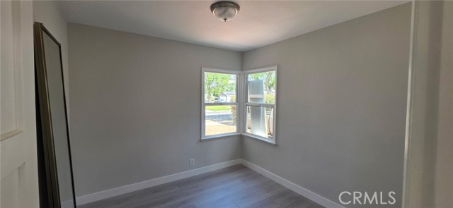 Detail Gallery Image 11 of 12 For 17606 Bessemer, Encino,  CA 91316 - 3 Beds | 1 Baths