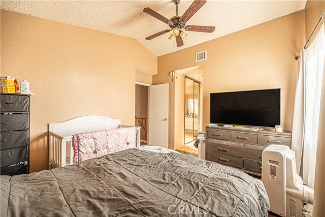 Detail Gallery Image 21 of 42 For 12261 Champlain St, Moreno Valley,  CA 92557 - 4 Beds | 2/1 Baths