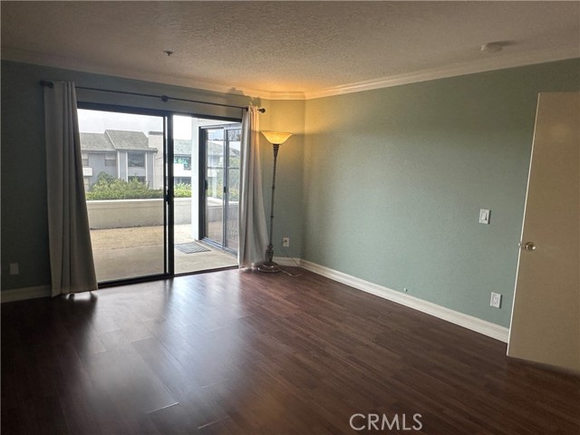 Detail Gallery Image 9 of 16 For 260 Cagney #112,  Newport Beach,  CA 92663 - 1 Beds | 1 Baths