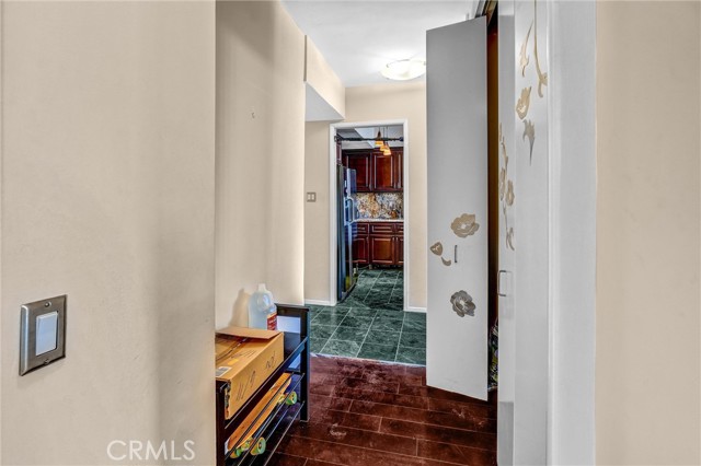 Detail Gallery Image 18 of 27 For 969 Hilgard Ave #706,  Los Angeles,  CA 90024 - 1 Beds | 1 Baths