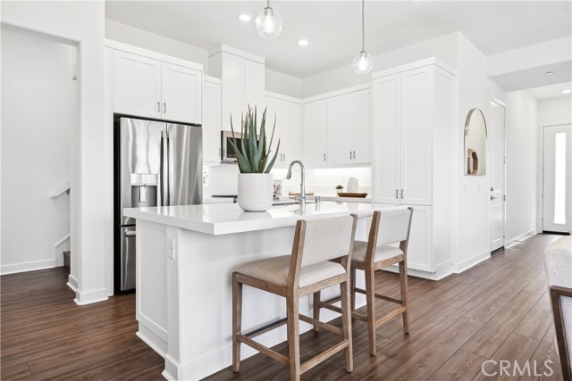 Detail Gallery Image 2 of 75 For 734 Sunrise Rd, Rancho Mission Viejo,  CA 92694 - 3 Beds | 3 Baths