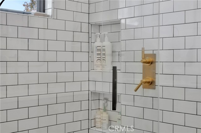 Detail Gallery Image 28 of 51 For 206 Del Mar Ave, Costa Mesa,  CA 92627 - 4 Beds | 2 Baths