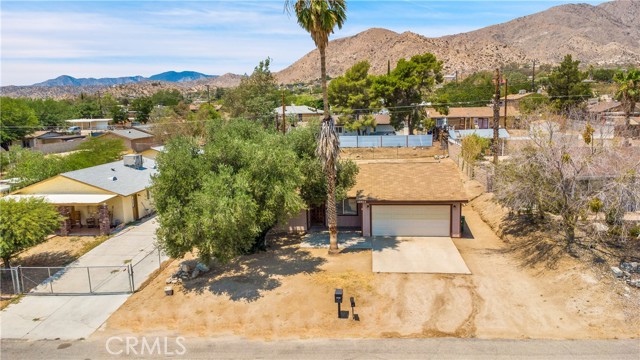 Detail Gallery Image 31 of 38 For 10934 Hess Bld, Morongo Valley,  CA 92256 - 2 Beds | 2 Baths