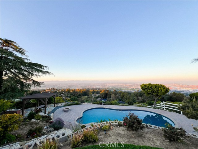 Detail Gallery Image 52 of 57 For 1 Hackamore Rd, Rolling Hills,  CA 90274 - 4 Beds | 3/1 Baths