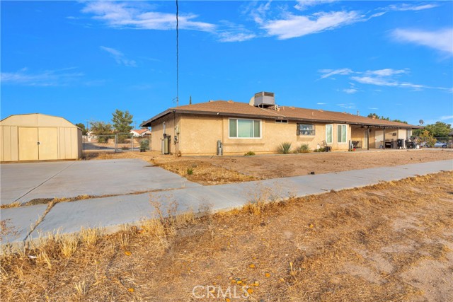 Detail Gallery Image 30 of 36 For 15358 Apple Valley Rd, Apple Valley,  CA 92307 - 3 Beds | 2/1 Baths