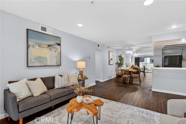 Image 1 of 28 For 123 Cross Creek