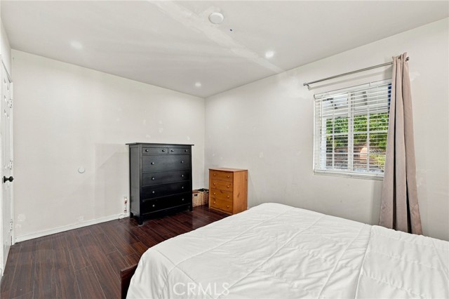 7453 Blewett Avenue photo 15