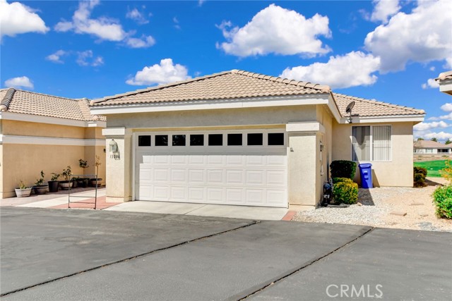 11096 Sandy Lane, Apple Valley CA: https://media.crmls.org/medias/29b36f49-fc2a-4044-9c8a-3f62b6da5d70.jpg