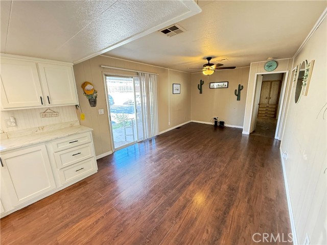 Detail Gallery Image 7 of 20 For 12680 4th St #36,  Yucaipa,  CA 92399 - 3 Beds | 2 Baths