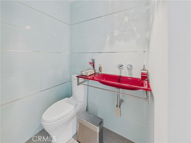 Detail Gallery Image 19 of 46 For 26990 Abbey Glen, Yorba Linda,  CA 92887 - 5 Beds | 3/1 Baths