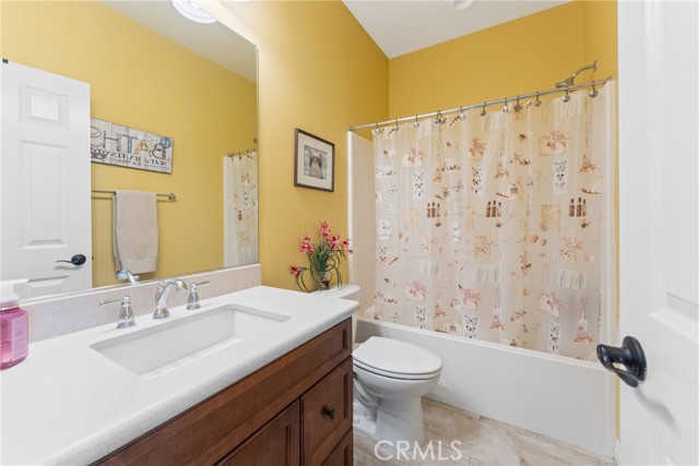 Detail Gallery Image 14 of 20 For 8705 Celebration St, Chino,  CA 91708 - 3 Beds | 2/1 Baths