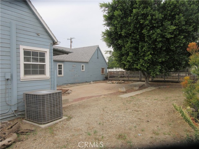 15185 Cobalt, Sylmar CA: https://media.crmls.org/medias/29b7919a-5569-45e9-aa03-5eb8f422dfac.jpg