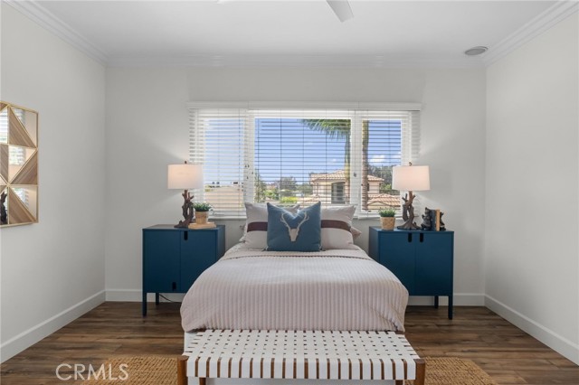 7938 Kenyon Avenue, Los Angeles CA: https://media.crmls.org/medias/29b87e64-c90a-40fa-b2e9-63725c27861a.jpg