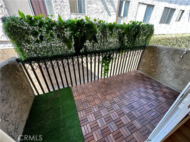 Detail Gallery Image 10 of 35 For 4727 W 147th St #114,  Lawndale,  CA 90260 - 2 Beds | 2 Baths