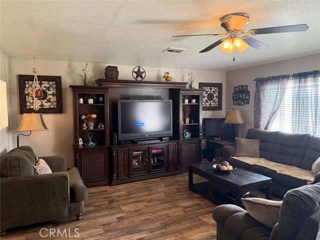 Detail Gallery Image 31 of 46 For 5109 Center, Modesto,  CA 95357 - 2 Beds | 2 Baths