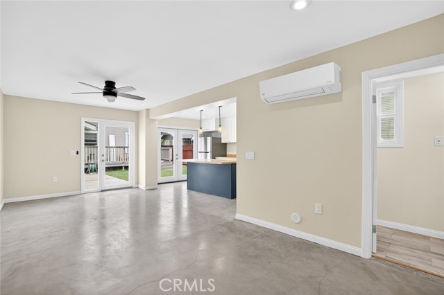 Detail Gallery Image 6 of 22 For 368 a Newport Ave, Long Beach,  CA 90814 - 2 Beds | 1 Baths