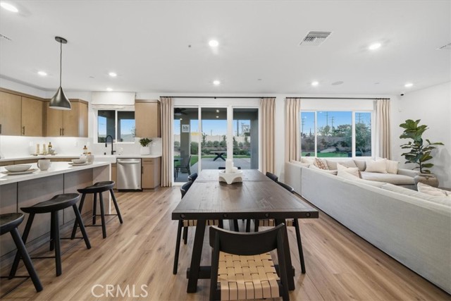 Detail Gallery Image 15 of 38 For 42949 56th St, Lancaster,  CA 93536 - 4 Beds | 2 Baths