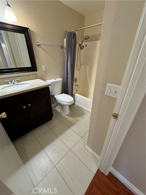 Detail Gallery Image 14 of 19 For 415 Shady Ct, Brea,  CA 92821 - 3 Beds | 1/1 Baths