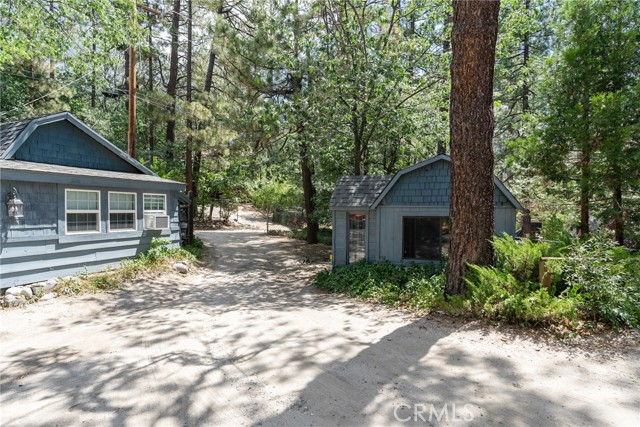 25585 Alderwood Street, Idyllwild, California 92549, ,Residential Income,For Sale,25585 Alderwood Street,CRSW23011064