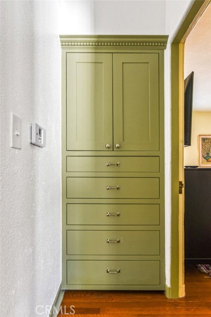 Detail Gallery Image 34 of 38 For 8246 4th St, Los Angeles,  CA 90048 - 2 Beds | 2 Baths