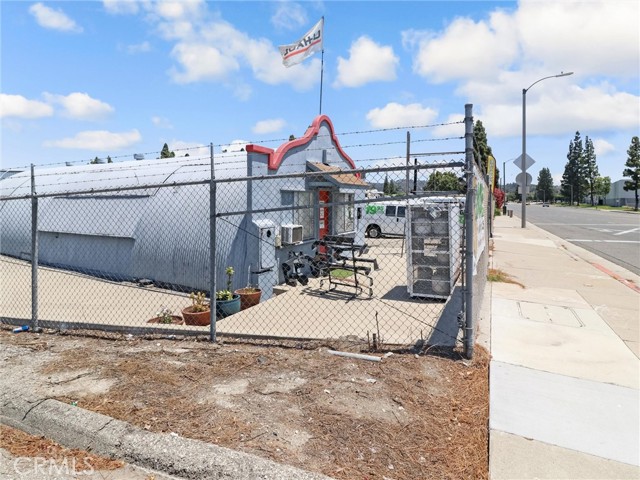424 S Lemon Avenue, Walnut, California 91789, ,Commercial Sale,For Sale,424 S Lemon Avenue,CRSB23194366