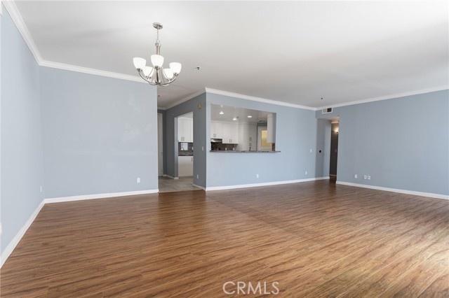 Detail Gallery Image 14 of 48 For 5350 White Oak Ave #413,  Encino,  CA 91316 - 2 Beds | 2 Baths