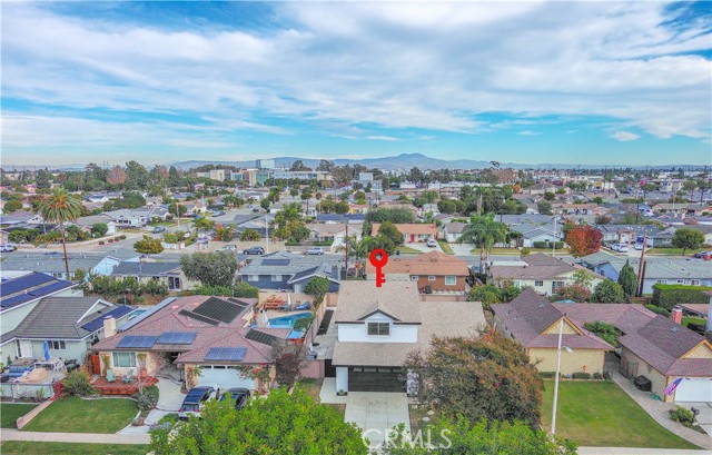 Detail Gallery Image 54 of 60 For 15902 Dundalk Ln, Huntington Beach,  CA 92647 - 3 Beds | 2/1 Baths