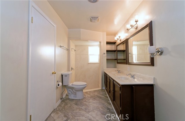 Detail Gallery Image 14 of 23 For 1444 Riviera Dr, Blythe,  CA 92225 - 3 Beds | 2 Baths