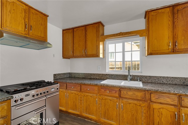 Detail Gallery Image 17 of 31 For 1409 E 59th St, Long Beach,  CA 90805 - 2 Beds | 1 Baths