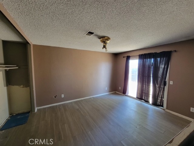 Detail Gallery Image 12 of 19 For 41052 177th, Lancaster,  CA 93535 - 3 Beds | 2 Baths