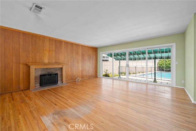 Detail Gallery Image 4 of 26 For 3048 Knoxville Ave, Long Beach,  CA 90808 - 3 Beds | 1/1 Baths