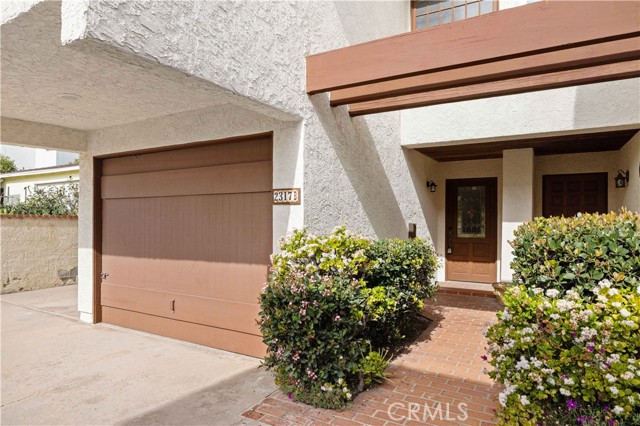 Detail Gallery Image 27 of 34 For 2317 Carnegie Ln #B,  Redondo Beach,  CA 90278 - 3 Beds | 2/1 Baths