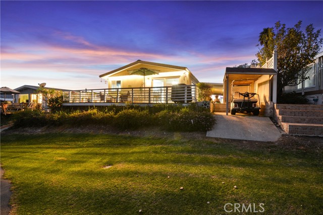 Detail Gallery Image 2 of 61 For 2275 W 25th St #12,  San Pedro,  CA 90732 - 3 Beds | 2 Baths