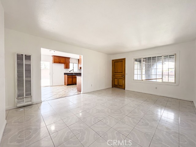 Detail Gallery Image 15 of 29 For 9845 Arbor Ave, Fontana,  CA 92335 - 3 Beds | 1/1 Baths