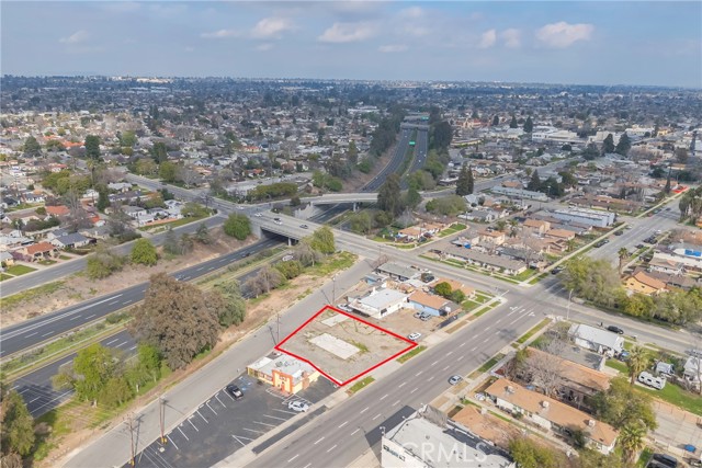 Detail Gallery Image 12 of 12 For 217 Niles Place, Bakersfield,  CA 93305 - – Beds | – Baths