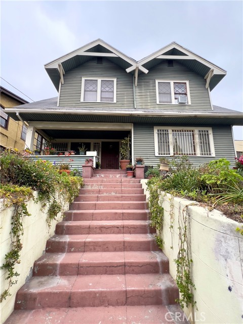 1830 Roosevelt Avenue, Los Angeles, California 90006, 3 Bedrooms Bedrooms, ,1 BathroomBathrooms,Single Family Residence,For Sale,Roosevelt,DW24113842