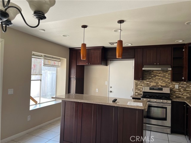 Detail Gallery Image 5 of 15 For 11871 Trapani Dr, Rancho Cucamonga,  CA 91701 - 3 Beds | 2/1 Baths