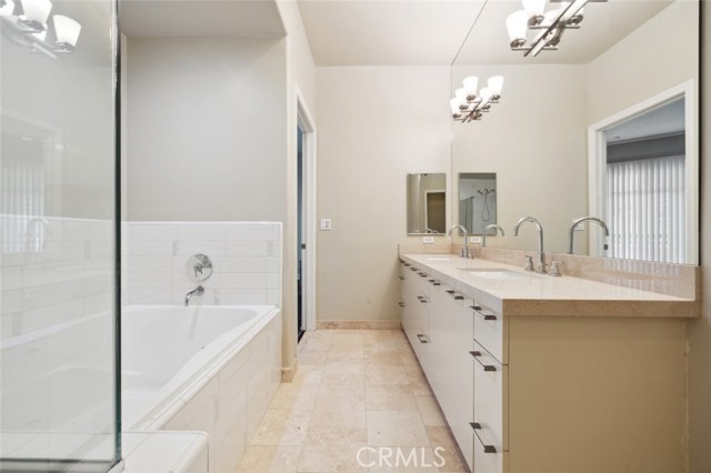 Detail Gallery Image 51 of 71 For 619 Caruso Ave, Glendale,  CA 91210 - 2 Beds | 3 Baths