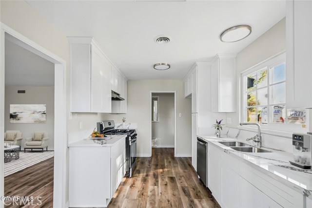 44947 Lorimer Ave, Los Angeles County, CA 93534 photo 4