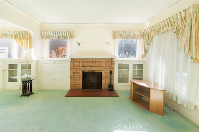 608 Elvira Avenue, Redondo Beach, California 90277, 3 Bedrooms Bedrooms, ,2 BathroomsBathrooms,Residential,Sold,Elvira,SB17014358