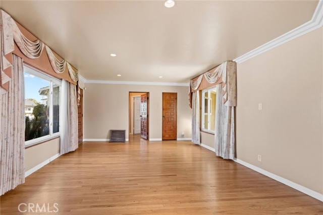 Detail Gallery Image 3 of 17 For 9514 Bradhurst, Pico Rivera,  CA 90660 - 3 Beds | 1 Baths