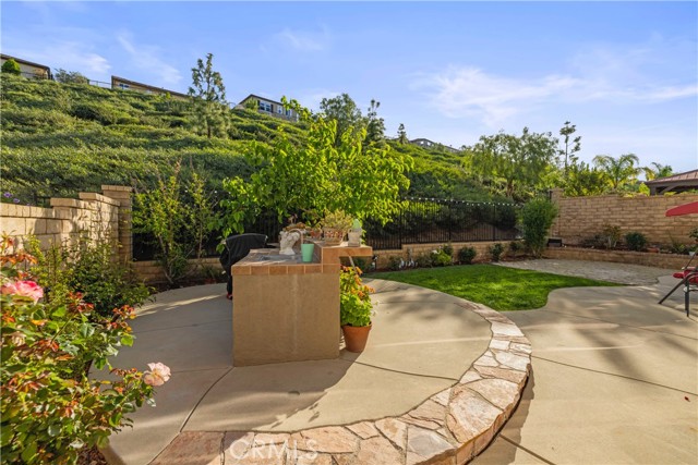 Detail Gallery Image 35 of 75 For 19721 Mathilde, Saugus,  CA 91350 - 5 Beds | 4 Baths