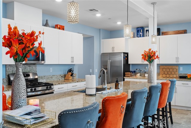 25840 Lowland Court, Homeland CA: https://media.crmls.org/medias/29c3e02e-3f3c-4452-93c6-74acd3802265.jpg