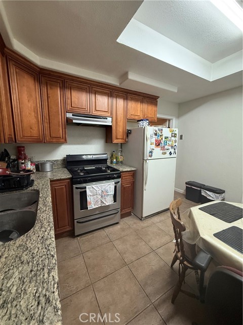 Detail Gallery Image 18 of 21 For 407 N Philadelphia St, Anaheim,  CA 92805 - 2 Beds | 1 Baths